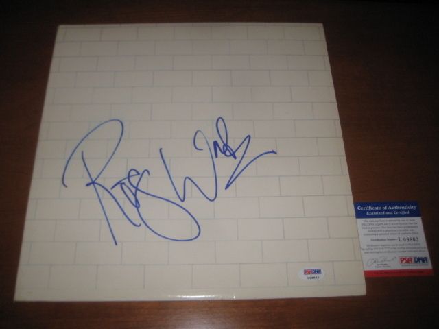 ROGER WATERS SIGNED PINK FLOYD THE WALL LP PSA/DNA  