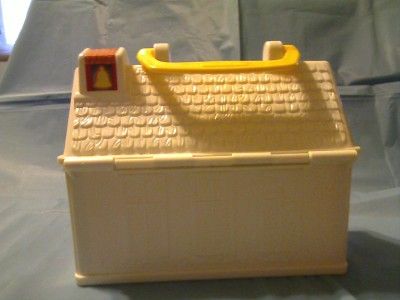 FISHER PRICE LITTLE PEOPLE PLAY SCHOOL HOUSE COMPLETE  